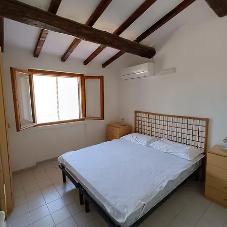 Giovanna - Goelba Ferienhaus Cavo